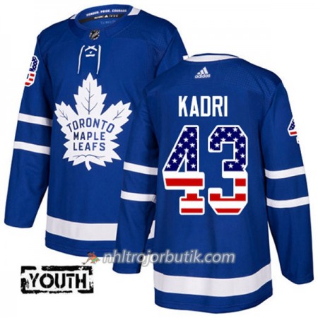 Barn Ishockey Toronto Maple Leafs Tröja Nazem Kadri 43 Adidas 2017-2018 Blå USA Flag Fashion Authentic Barn Ishockey Toronto Maple Leafs Tröja Nazem Kadri 43 Adidas 2017-2018 Blå USA Flag Fashion Authentic